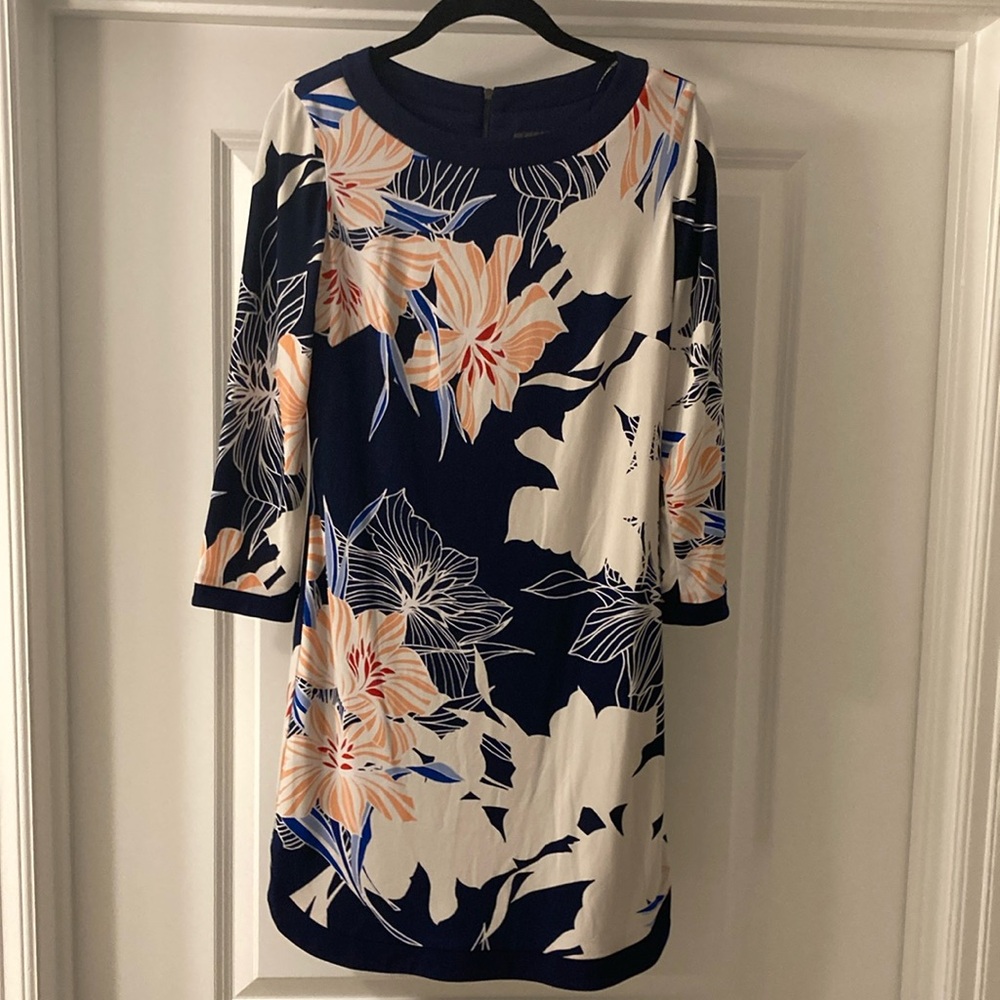 Vince Camuto Blue and Orange Sheath Dress with 3/4 Sleeves